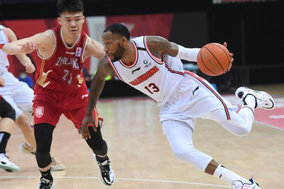 4-0狂虐+双杀！英超劲旅踢疯了，欧联杯之王要拿第5冠？